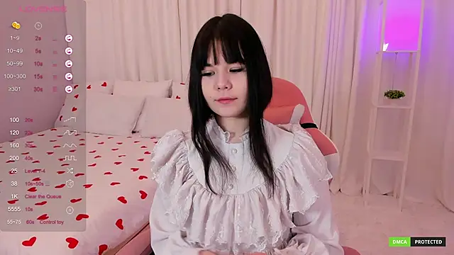 Snapshot of ClaireFaers_ chatting on 02/09/25, 10:53 ClaireFaers online show from 02/09/25, 10:53