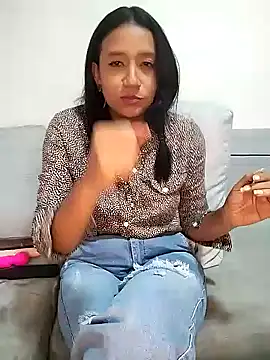 cami victoria online show from 02/10/25, 10:30