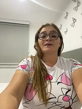 Snapshot of AntonellaAlondra4 chatting on 12/26/24, 06:09 AntonellaAlondra4 online show from 12/26/24, 06:09