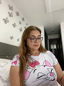 Snapshot of AntonellaAlondra4 chatting on 01/12/25, 02:41 AntonellaAlondra4 online show from 01/12/25, 02:41
