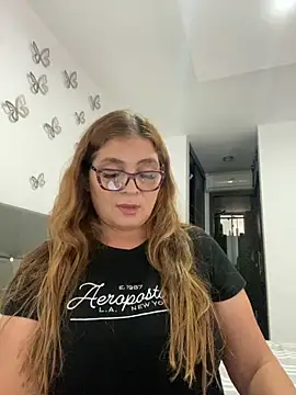 Snapshot of AntonellaAlondra4 chatting on 02/02/25, 07:14 AntonellaAlondra4 online show from 02/02/25, 07:14