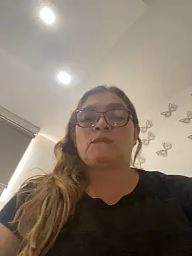 Snapshot of AntonellaAlondra4 chatting on 02/11/25, 07:16 AntonellaAlondra4 online show from 02/11/25, 07:16