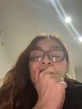 Snapshot of AntonellaAlondra4 chatting on 10/19/25, 10:43 AntonellaAlondra4 online show from 10/19/25, 10:43