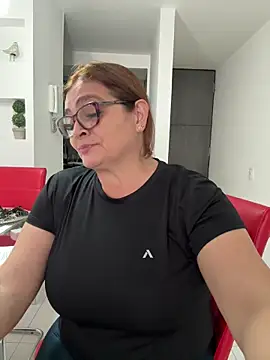 AntonellaAlondra4 online show from 12/16/25, 12:32