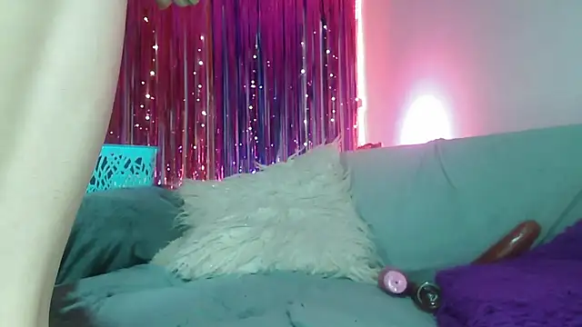 Snapshot of princesskitty111 chatting on 01/25/25, 06:55 princesskitty111 online show from 01/25/25, 06:55