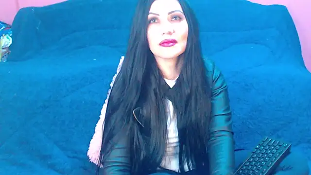 Snapshot of Ary_z chatting on 12/14/25, 02:28 Ary z online show from 12/14/25, 02:28