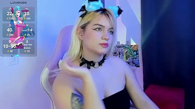 Snapshot of Pretty__zoe chatting on 02/07/25, 05:41 Pretty zoe online show from 02/07/25, 05:41