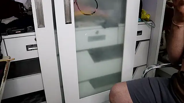 Snapshot of tarun997700 chatting on 02/06/25, 01:21 tarun997700 online show from 02/06/25, 01:21