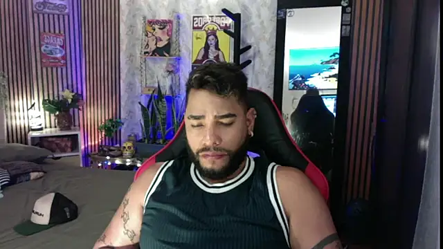 Chris Gatito online show from 03/11/26, 07:42