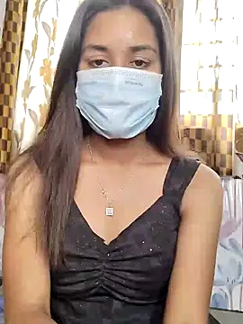 Snapshot of its_sophiaa chatting on 12/10/24, 06:44 its sophiaa online show from 12/10/24, 06:44