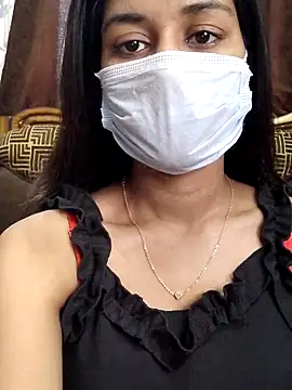 Snapshot of its_sophiaa chatting on 02/16/25, 06:10 its sophiaa online show from 02/16/25, 06:10