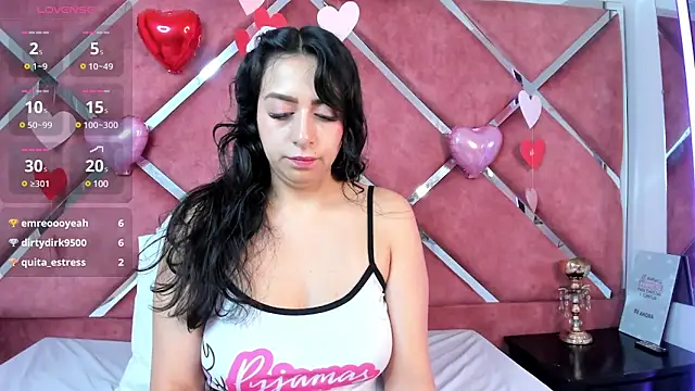 Snapshot of AlondraMendez chatting on 02/22/25, 10:29 AlondraMendez online show from 02/22/25, 10:29