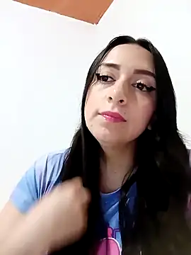 Snapshot of AlondraMendez chatting on 10/02/25, 10:39 AlondraMendez online show from 10/02/25, 10:39