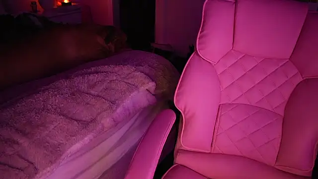 notoriousnatureXO online show from 03/10/26, 11:48