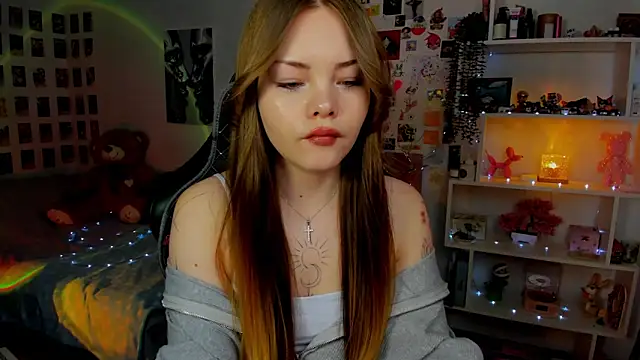 AkiraKatsu online show from 03/07/26, 10:01