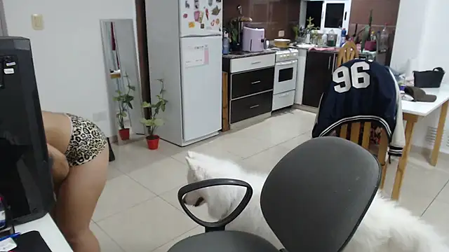 bunnylolaa4 online show from 03/10/26, 12:26