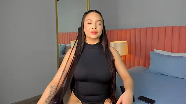 Snapshot of NathRossi chatting on 02/20/25, 11:21 NathRossi online show from 02/20/25, 11:21