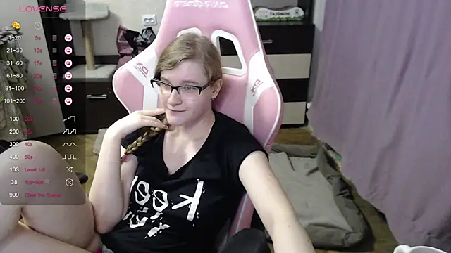 Tomato Tease online show from 10/27/25, 04:00