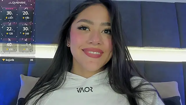 nicolle pierce online show from 02/21/25, 03:21