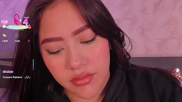 nicolle pierce online show from 03/04/26, 12:44