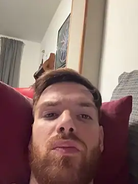 Snapshot of Maicolino96 chatting on 10/25/25, 11:21 Maicolino96 online show from 10/25/25, 11:21