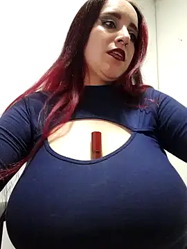 Snapshot of Gelena_Black chatting on 12/30/24, 11:17 Gelena Black online show from 12/30/24, 11:17