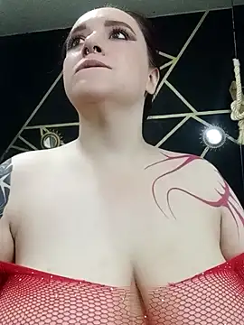 Snapshot of Gelena_Black chatting on 02/07/25, 03:52 Gelena Black online show from 02/07/25, 03:52