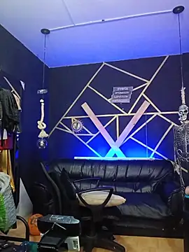 Snapshot of Gelena_Black chatting on 10/18/25, 12:06 Gelena Black online show from 10/18/25, 12:06