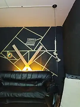 Snapshot of Gelena_Black chatting on 10/23/25, 12:15 Gelena Black online show from 10/23/25, 12:15