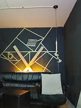 Snapshot of Gelena_Black chatting on 10/24/25, 12:34 Gelena Black online show from 10/24/25, 12:34