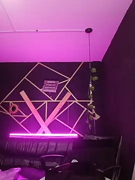 Snapshot of Gelena_Black chatting on 11/13/25, 12:37 Gelena Black online show from 11/13/25, 12:37