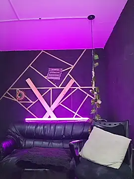 Snapshot of Gelena_Black chatting on 12/01/25, 12:10 Gelena Black online show from 12/01/25, 12:10