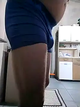 Snapshot of LOIROGOSTOSO87 chatting on 01/30/25, 09:15 LOIROGOSTOSO87 online show from 01/30/25, 09:15