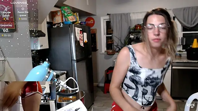 KSwonderland6 online show from 11/04/25, 04:33