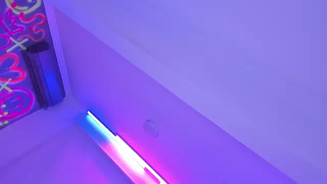 Snapshot of GEANNAROSE chatting on 01/16/25, 06:56 GEANNAROSE online show from 01/16/25, 06:56