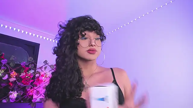 Heka Prudence online show from 12/16/24, 04:45