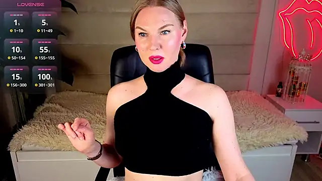 Angel Nikole online show from 07/17/26, 01:45