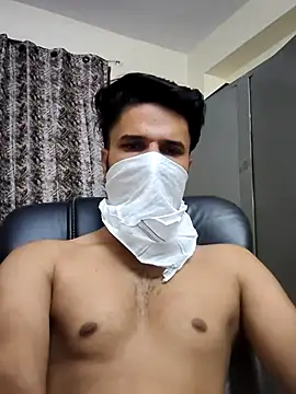 Snapshot of davidss57400 chatting on 10/10/25, 05:23 davidss57400 online show from 10/10/25, 05:23