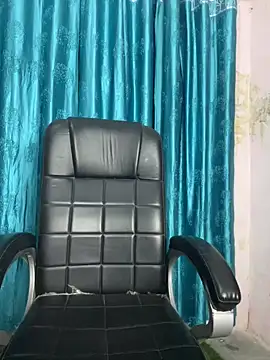 Snapshot of poision51 chatting on 02/01/25, 09:11 poision51 online show from 02/01/25, 09:11