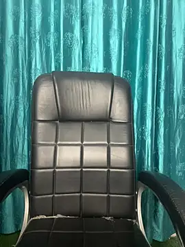 Snapshot of poision51 chatting on 02/15/25, 07:38 poision51 online show from 02/15/25, 07:38