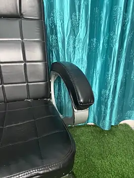 Snapshot of poision51 chatting on 02/16/25, 11:59 poision51 online show from 02/16/25, 11:59