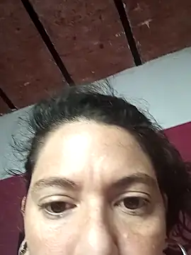 Snapshot of sweetbabyass chatting on 10/28/25, 03:04 sweetbabyass online show from 10/28/25, 03:04