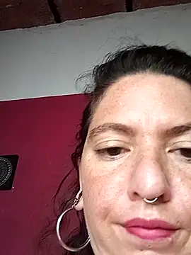 Snapshot of sweetbabyass chatting on 11/19/25, 07:03 sweetbabyass online show from 11/19/25, 07:03