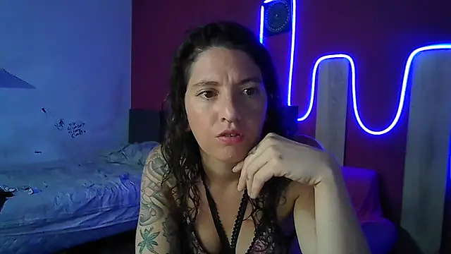 Snapshot of sweetbabyass chatting on 02/05/26, 07:40 sweetbabyass online show from 02/05/26, 07:40