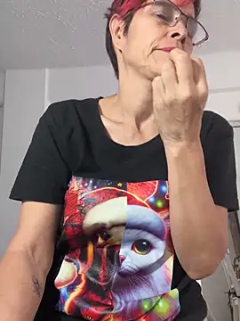 Snapshot of MireyaTorresGu chatting on 01/26/25, 02:19 MireyaTorresGu online show from 01/26/25, 02:19