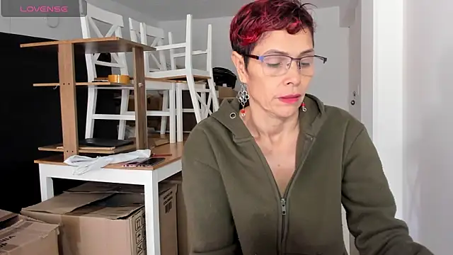 Snapshot of MireyaTorresGu chatting on 02/28/25, 03:48 MireyaTorresGu online show from 02/28/25, 03:48