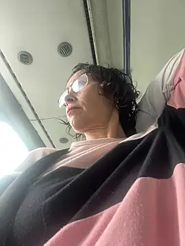 MireyaTorresGu online show from 02/07/26, 01:59