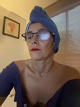 MireyaTorresGu online show from 02/19/26, 10:17