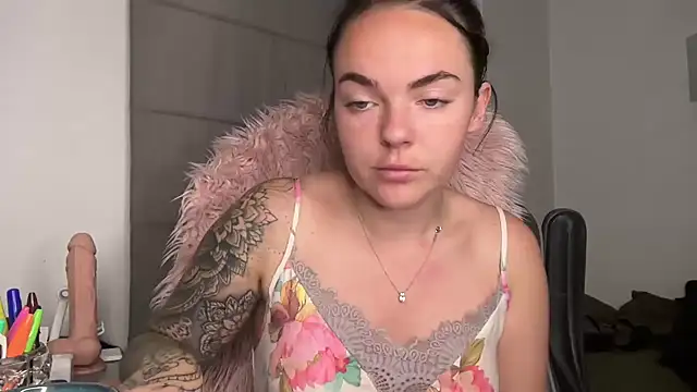 yorkshiregal online show from 03/11/25, 05:49