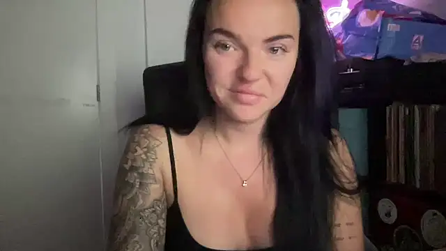 yorkshiregal online show from 09/12/25, 05:51